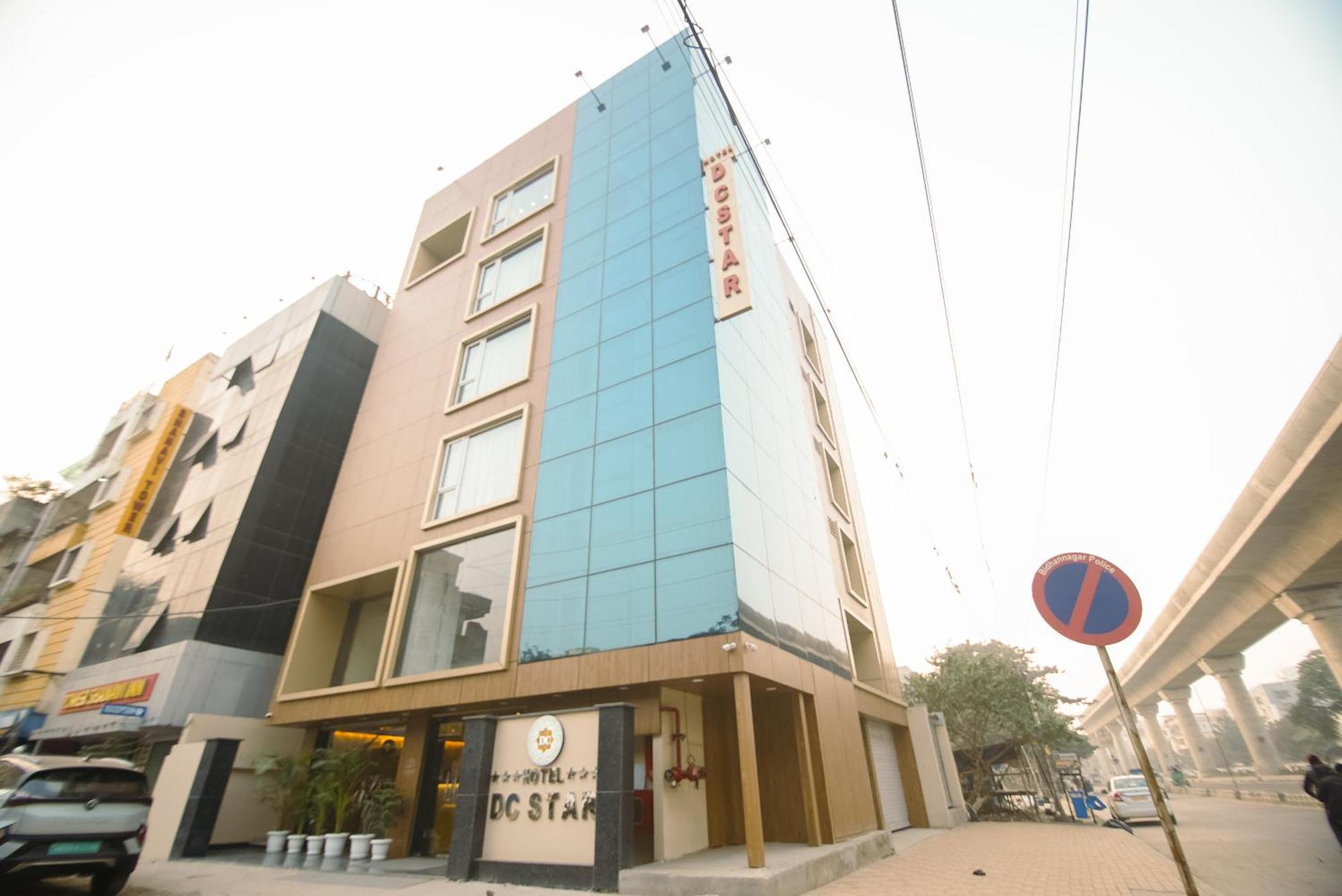 Hotel Dc Star Kalküta Dış mekan fotoğraf