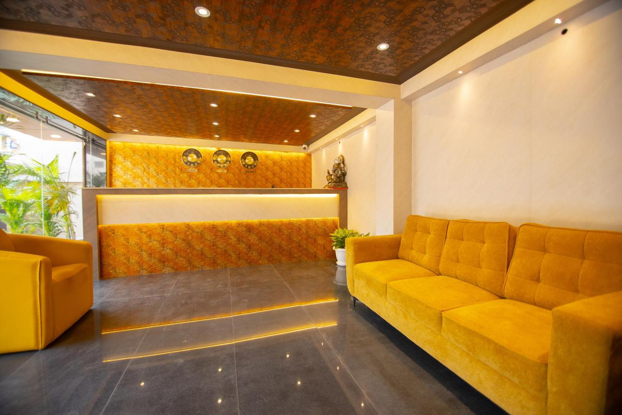 Hotel Dc Star Kalküta Dış mekan fotoğraf