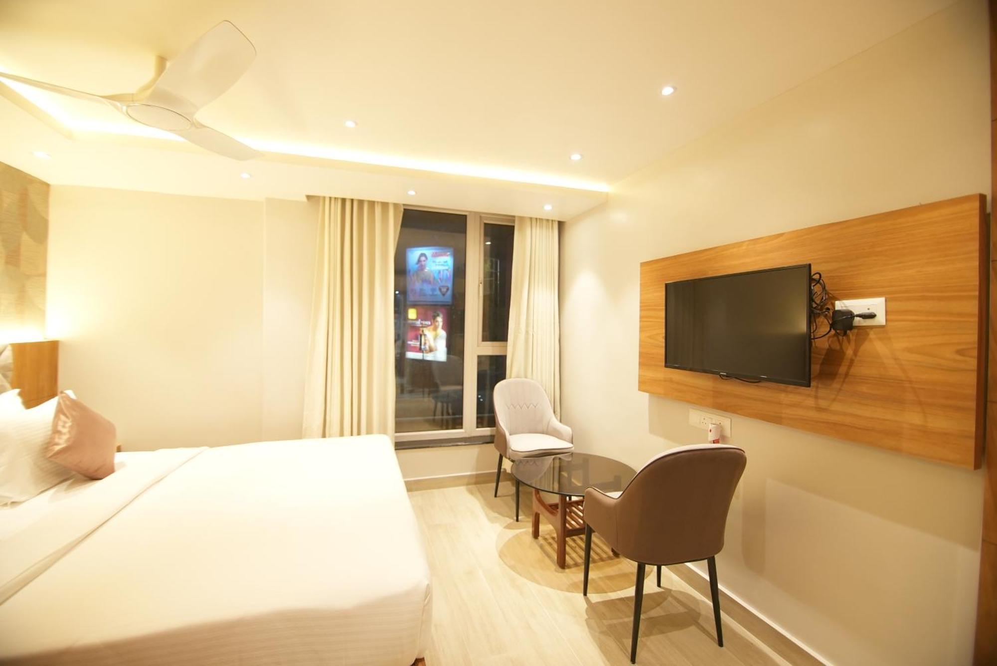 Hotel Dc Star Kalküta Dış mekan fotoğraf