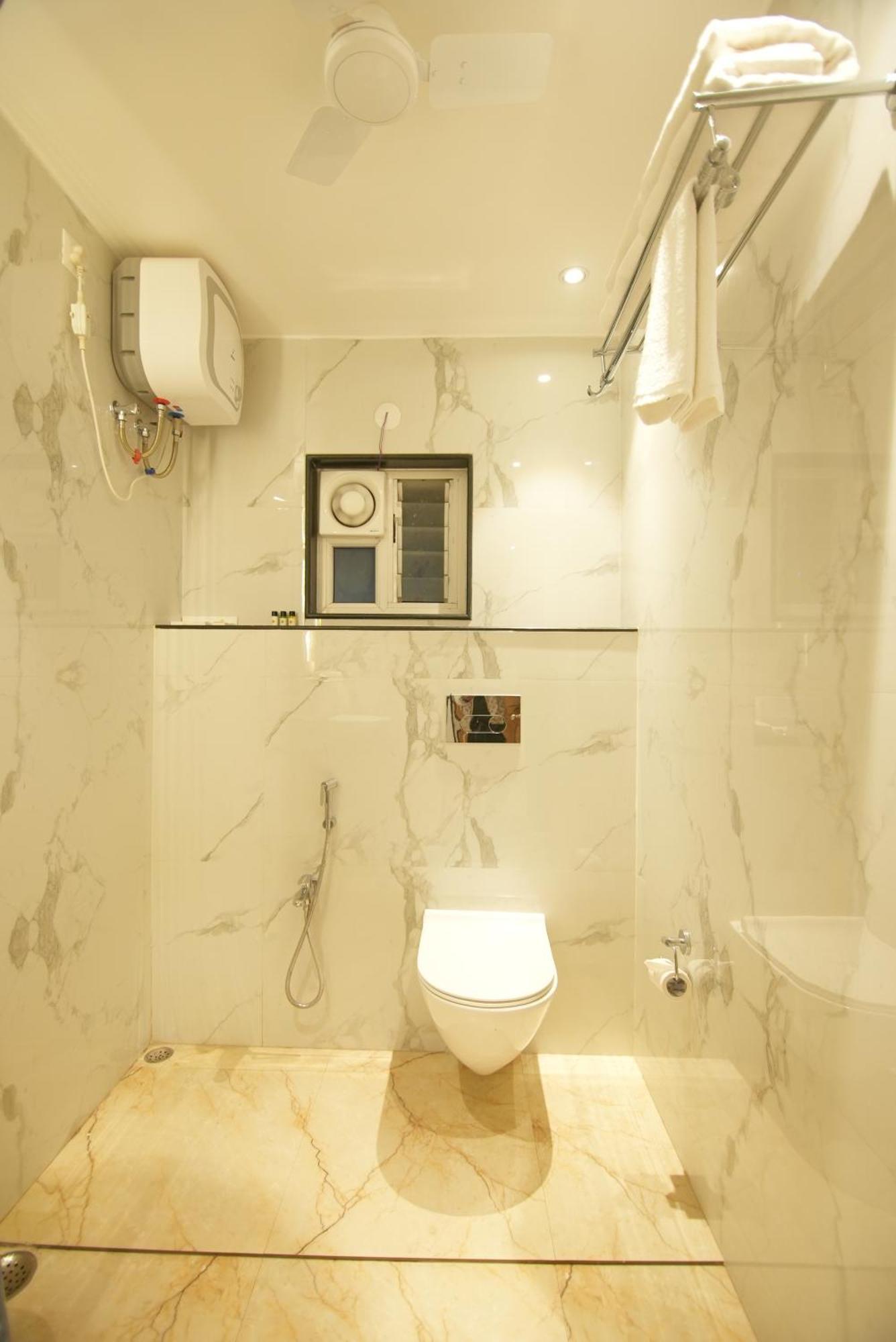 Hotel Dc Star Kalküta Dış mekan fotoğraf