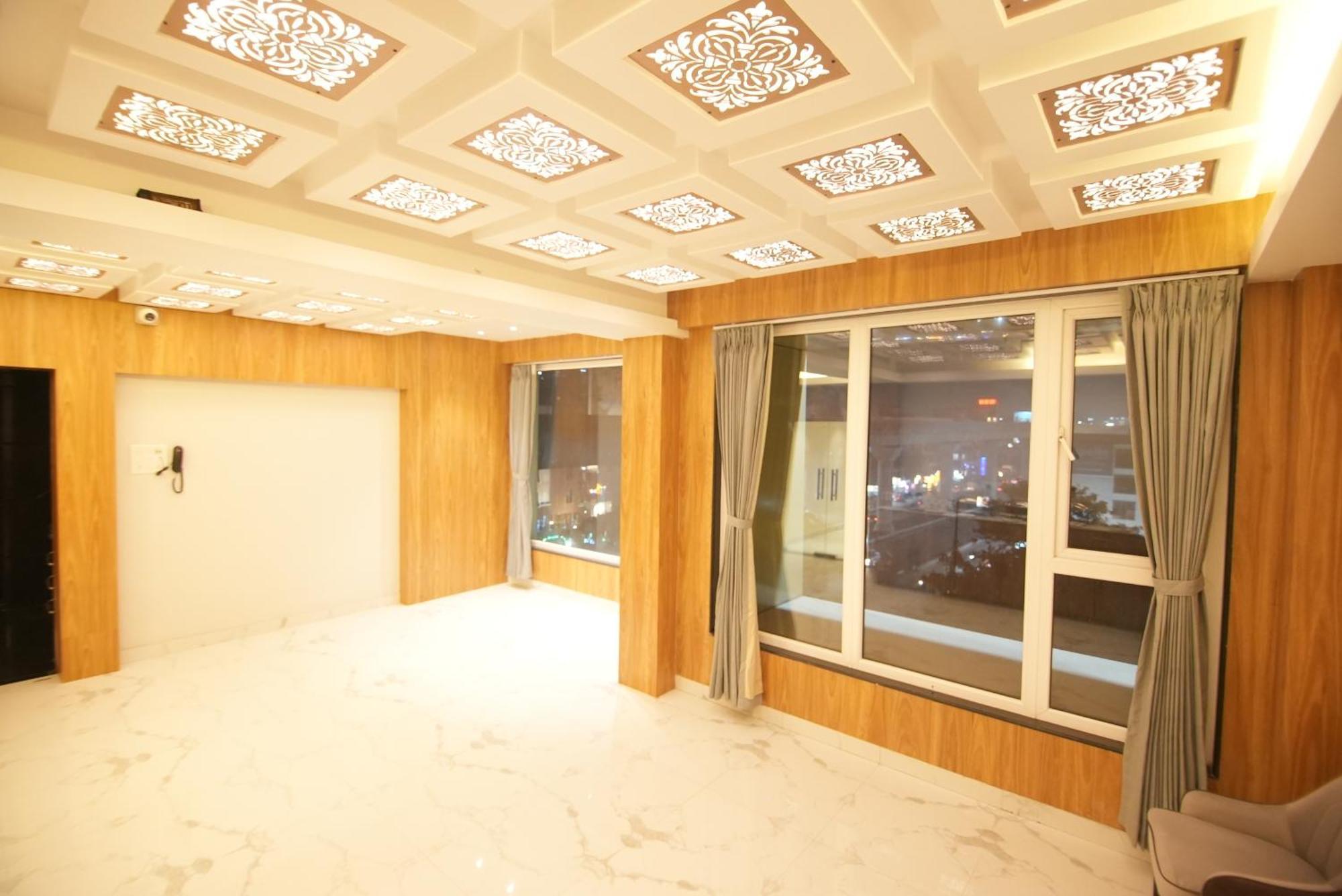 Hotel Dc Star Kalküta Dış mekan fotoğraf
